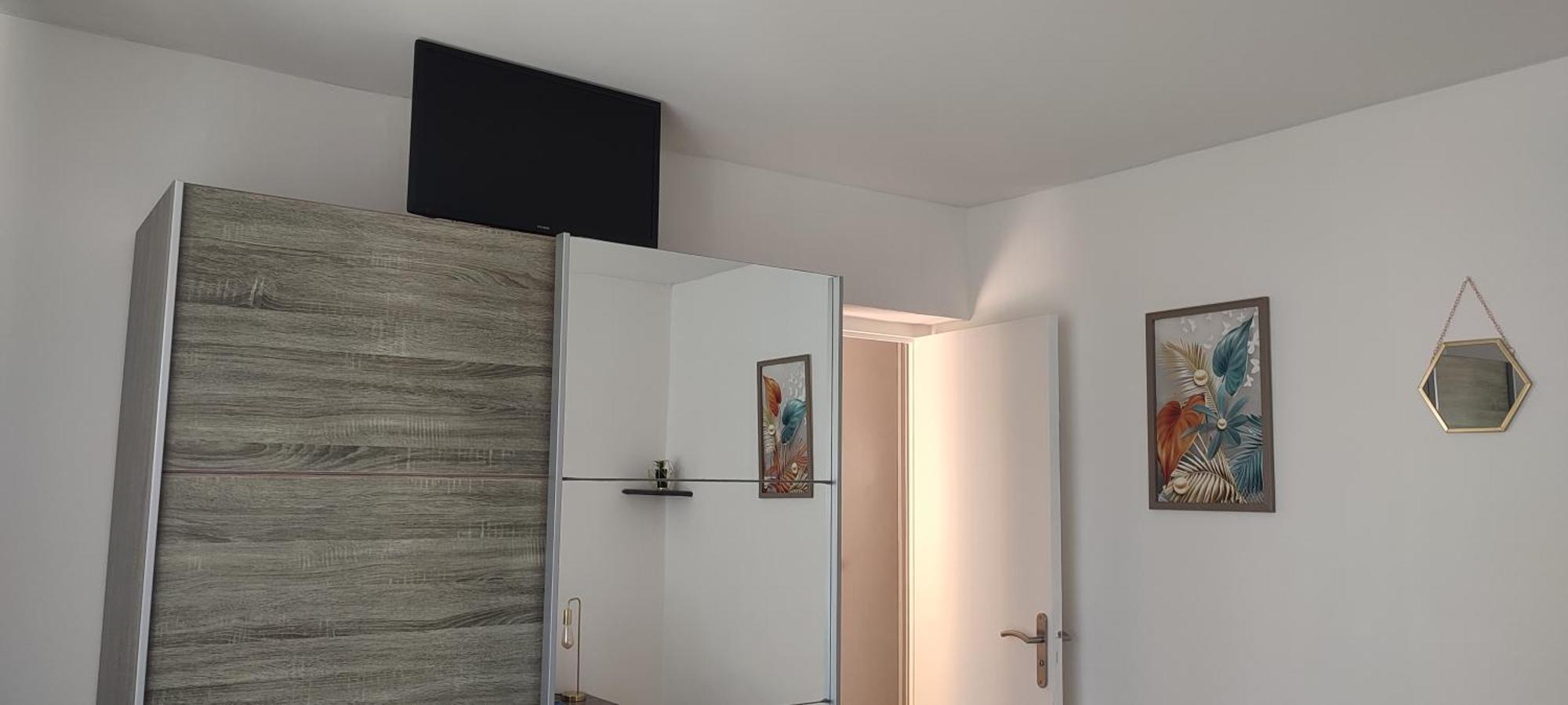 Maison T2 Avec Petit Jardin Dans Impasse Calme บายยาร์ก ภายนอก รูปภาพ