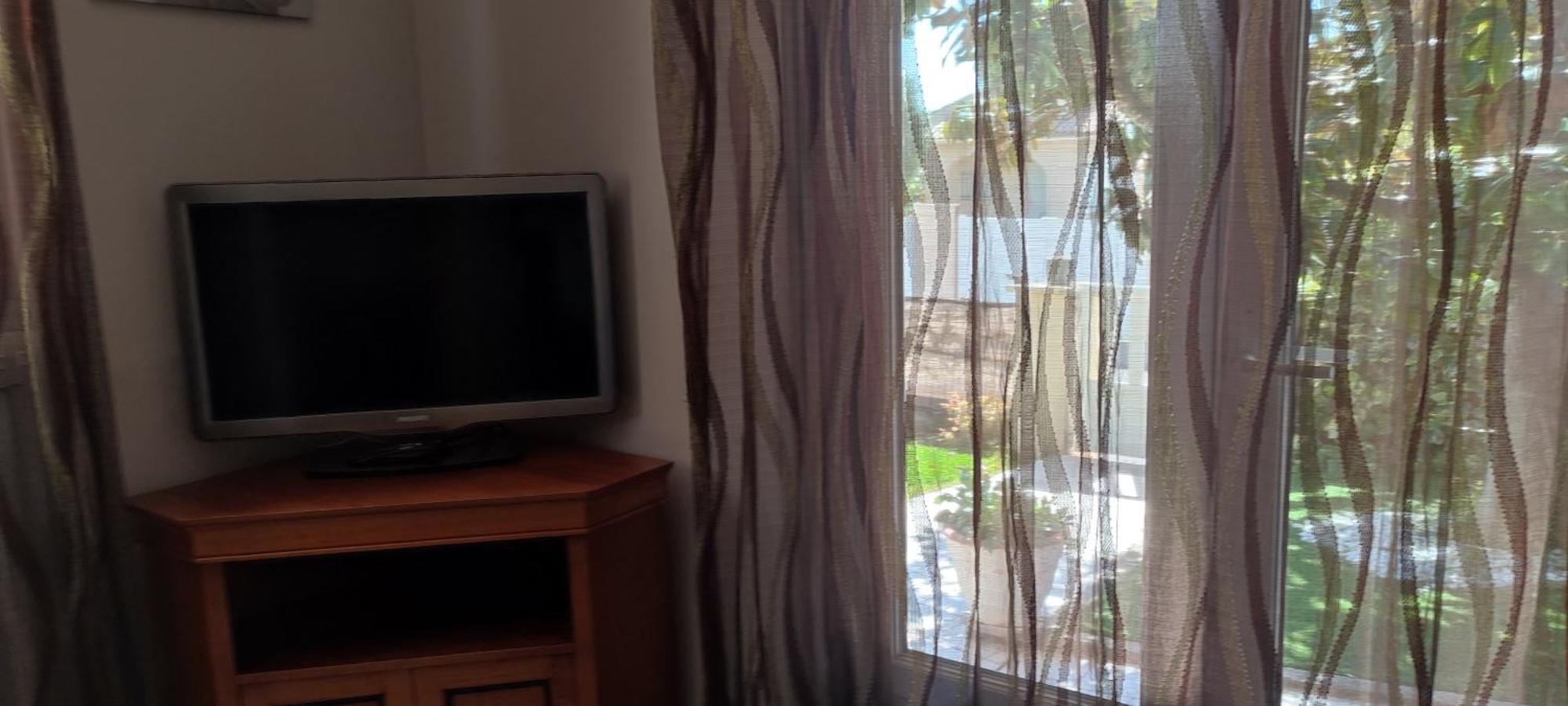 Maison T2 Avec Petit Jardin Dans Impasse Calme บายยาร์ก ภายนอก รูปภาพ