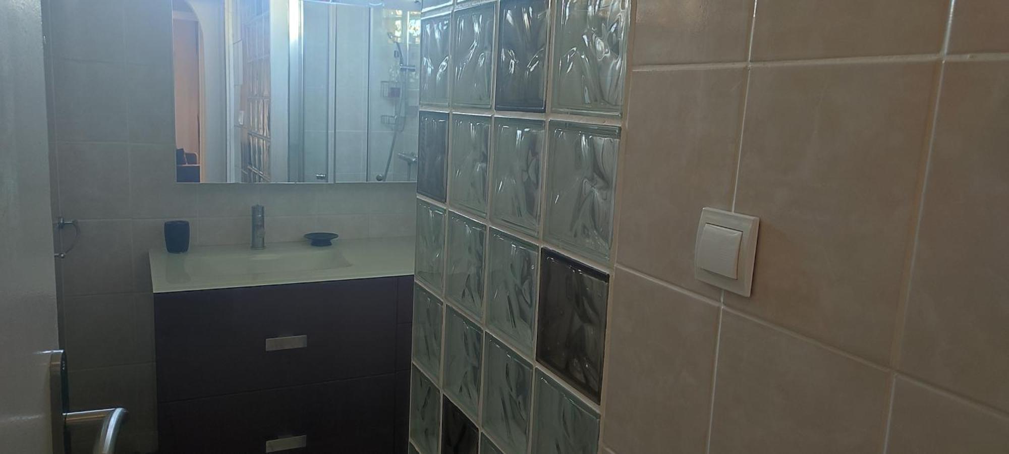 Maison T2 Avec Petit Jardin Dans Impasse Calme บายยาร์ก ภายนอก รูปภาพ