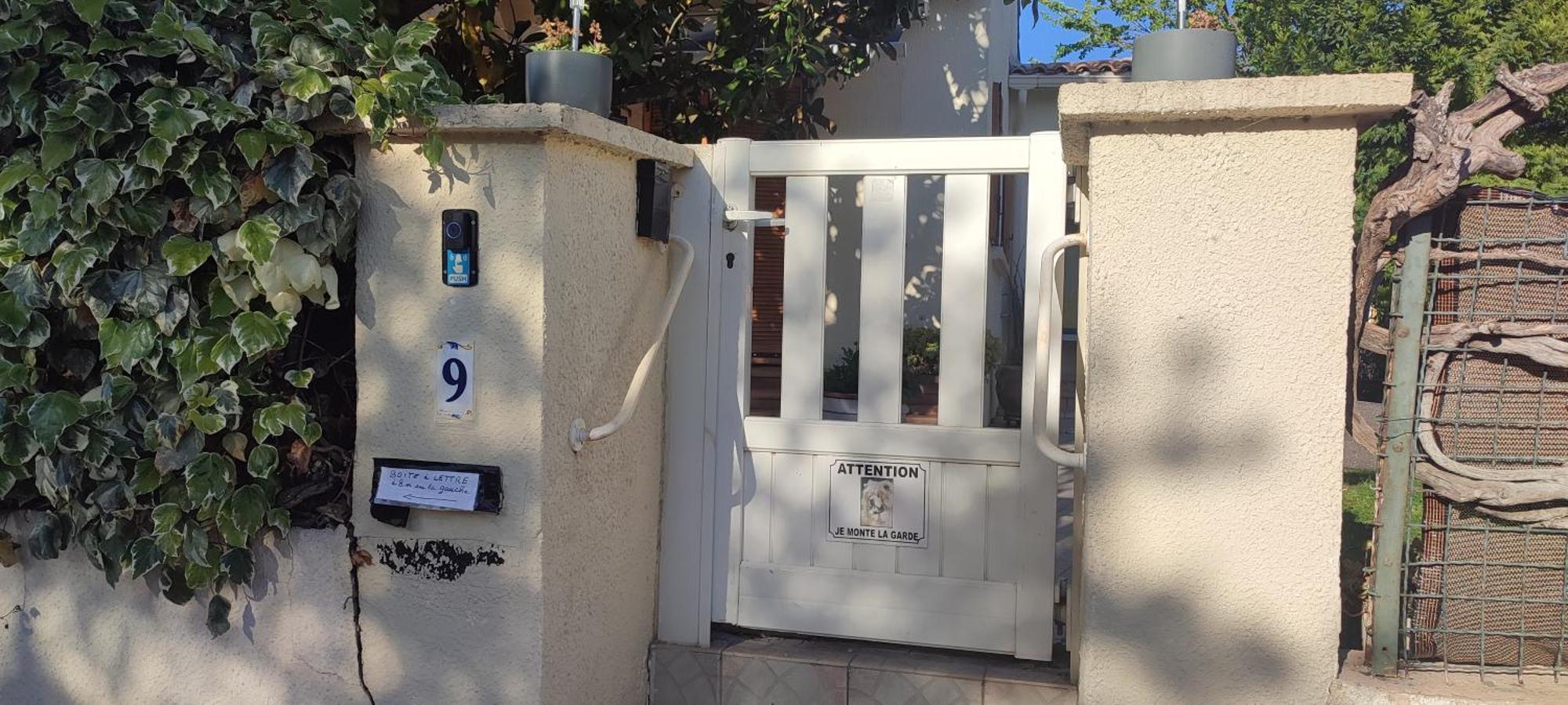 Maison T2 Avec Petit Jardin Dans Impasse Calme บายยาร์ก ภายนอก รูปภาพ